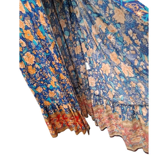 Vibrant Floral V-Neck Maxi Dress in Blue and Orange. Floral And Bohemian - Picture 8 of 9